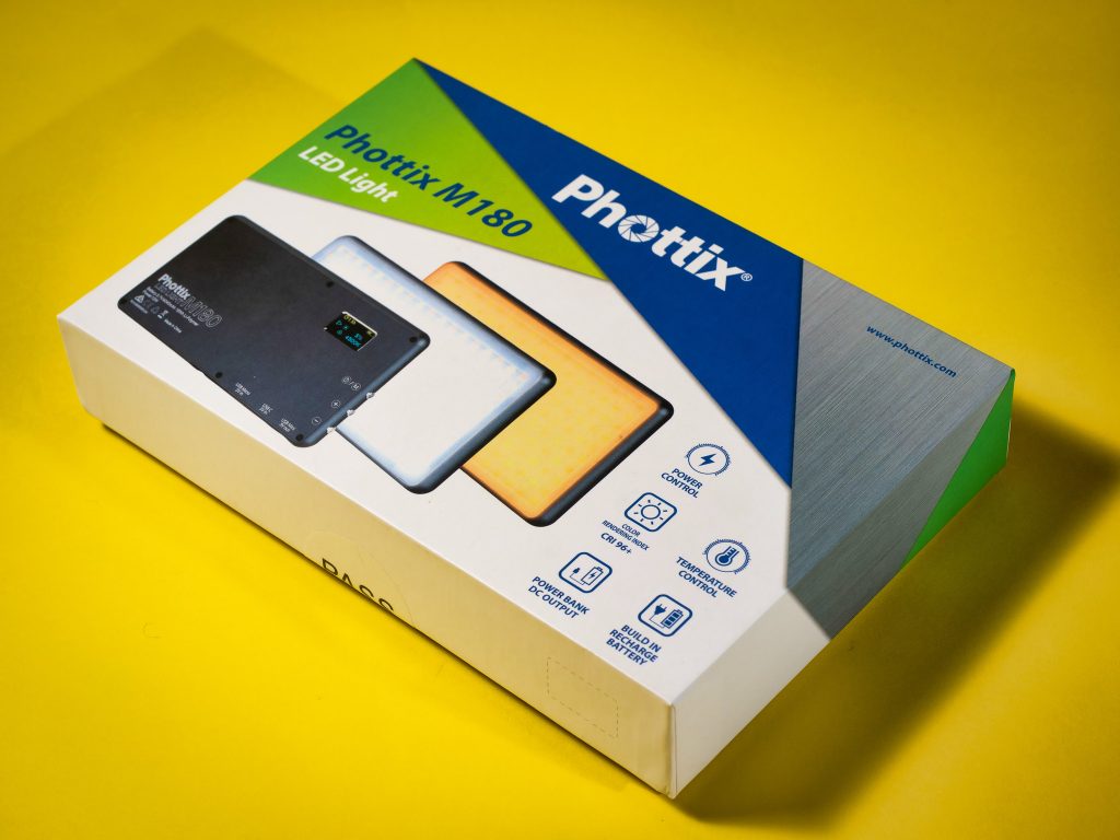 Review - Phottix M180 LED Panel